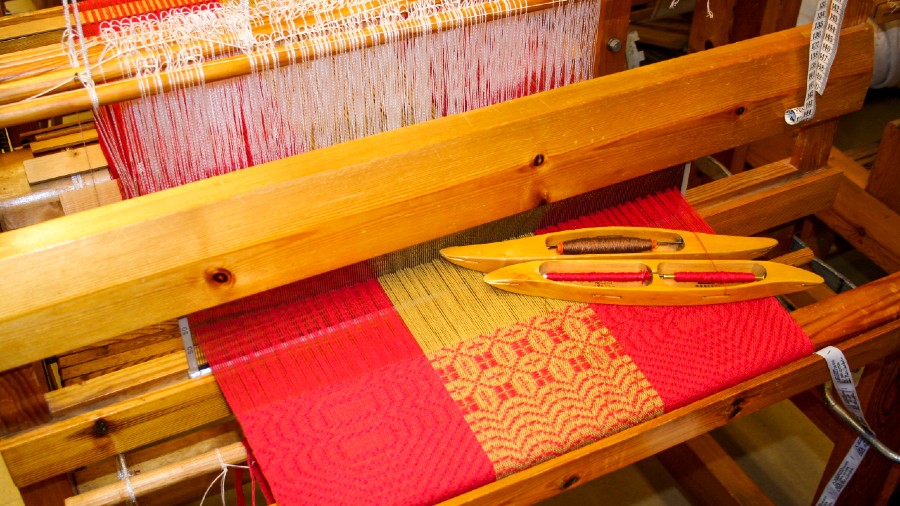 Digital Rendezvous: Reviving Handloom and Embroidery in the Digital Age