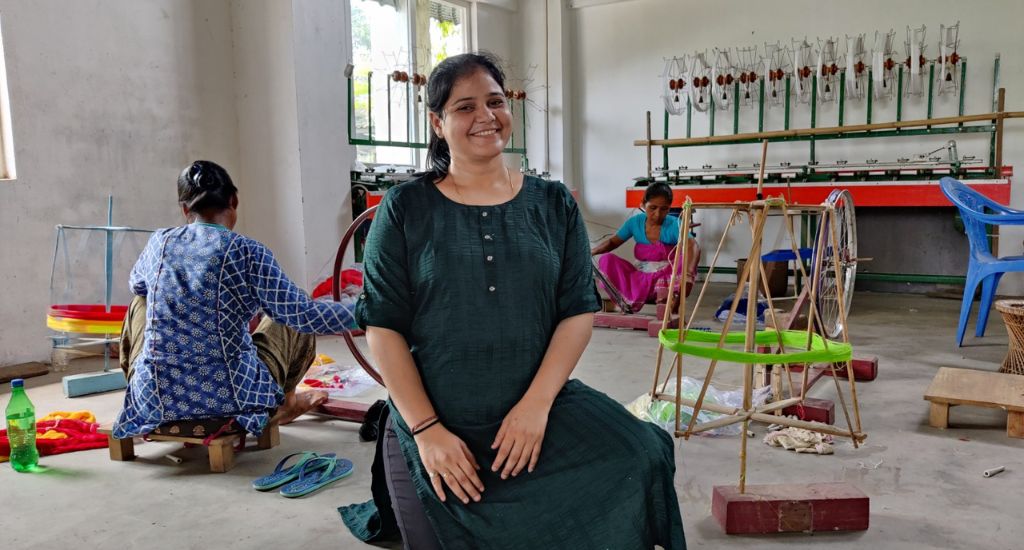 Exclusive Interview with Meenakshi Dubey, COO of Yespoho: Empowering Rural Artisans Through Innovation